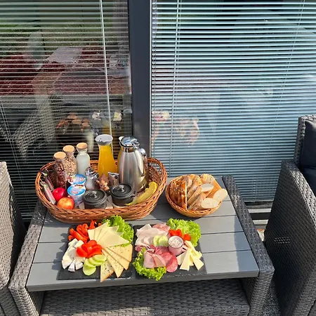 Kralovsky Park, 65, 059 72