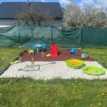 Kralovsky Park, 65, 059 72 アパート ヴルボフ